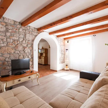 Jopa بيت للعطل Barci